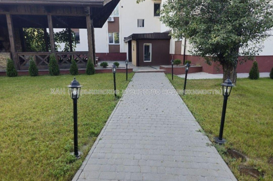 Продам квартиру, 1 кім., 42 м², евроремонт 
