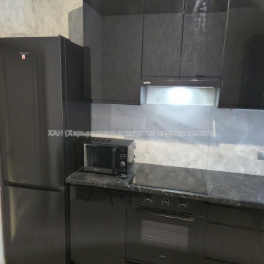 Продам квартиру, 1 кім., 42 м², евроремонт 