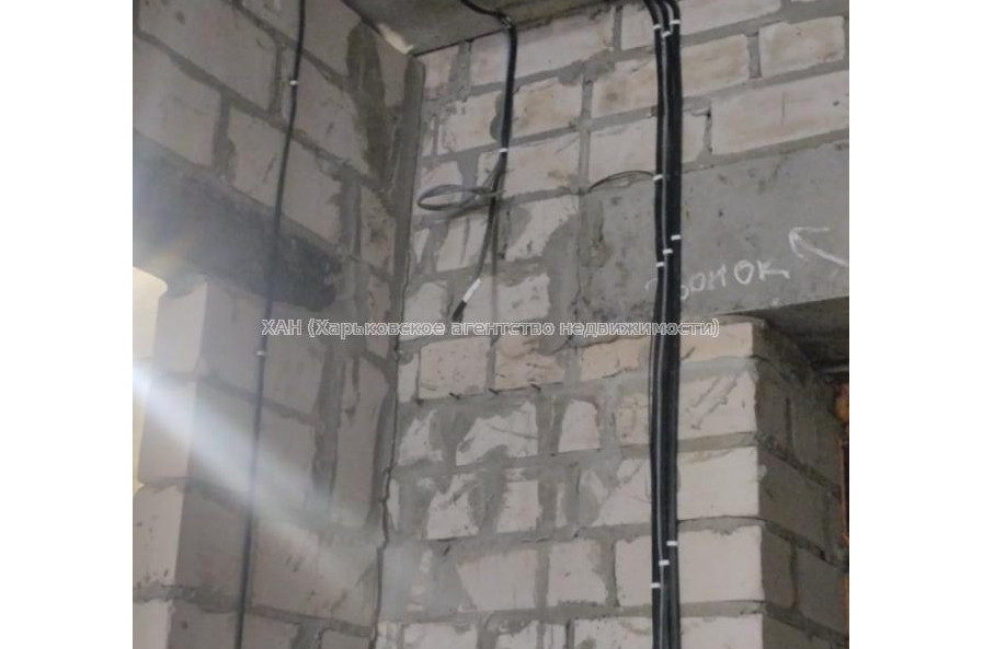 Продам квартиру, Барабашова академика ул. , 1 кім., 36 м², без отделочных работ 