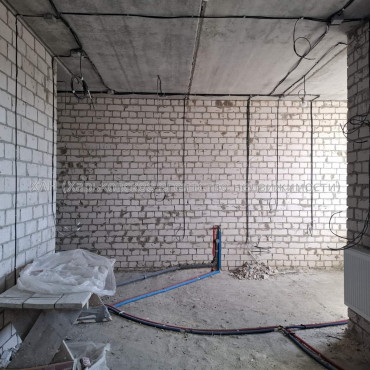 Продам квартиру, Барабашова академика ул. , 1 кім., 36 м², без отделочных работ 