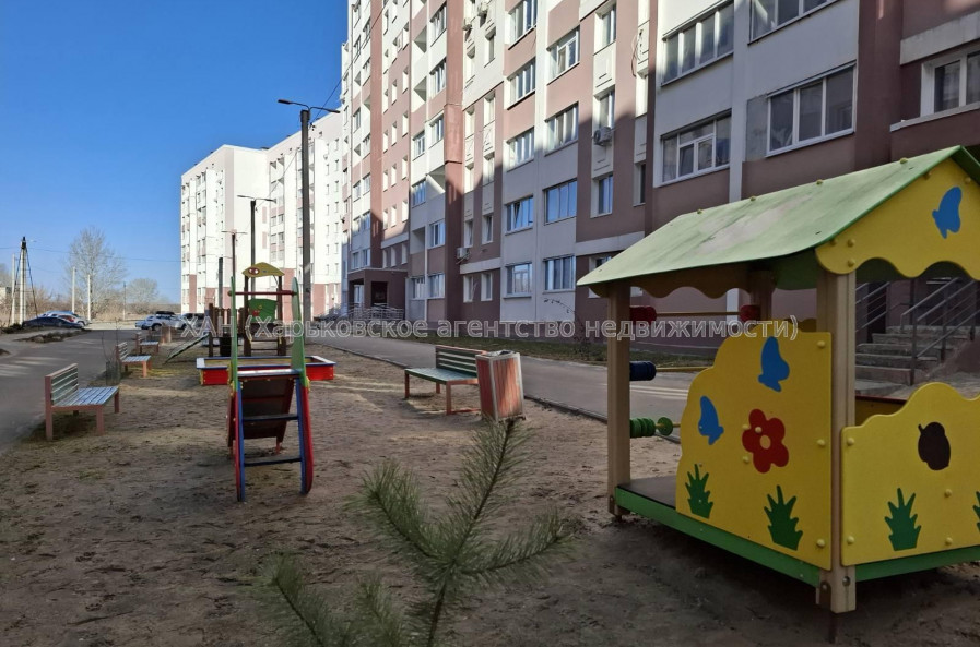 Продам квартиру, Барабашова академика ул. , 1 кім., 36 м², без отделочных работ 