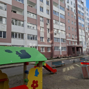 Продам квартиру, Барабашова академика ул. , 1 кім., 36 м², без отделочных работ 