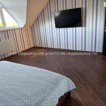 Продам будинок, Таранушенко ул. , 195 м², 7.70 соток, евроремонт 