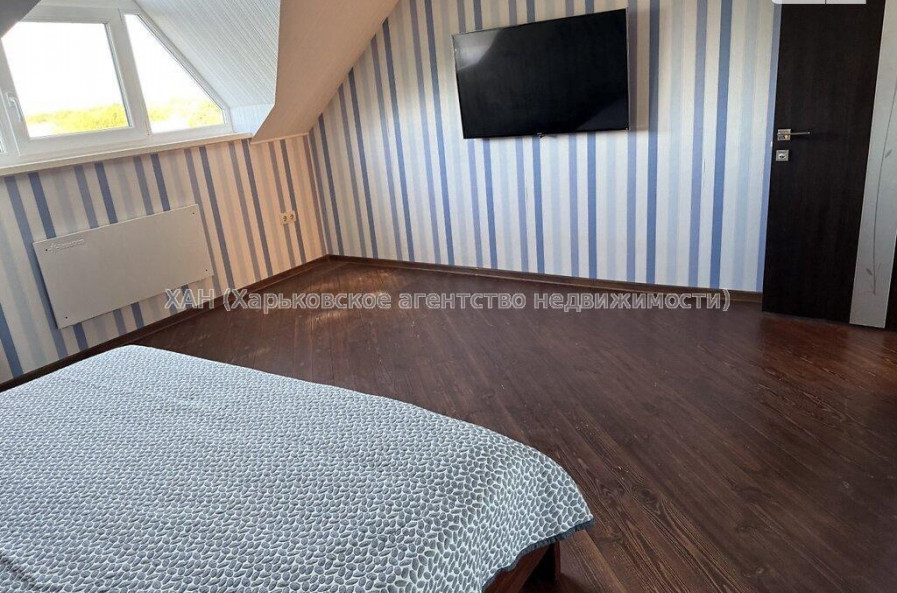 Продам будинок, Таранушенко ул. , 195 м², 7.70 соток, евроремонт 