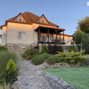 Продам будинок, Таранушенко ул. , 195 м², 7.70 соток, евроремонт 