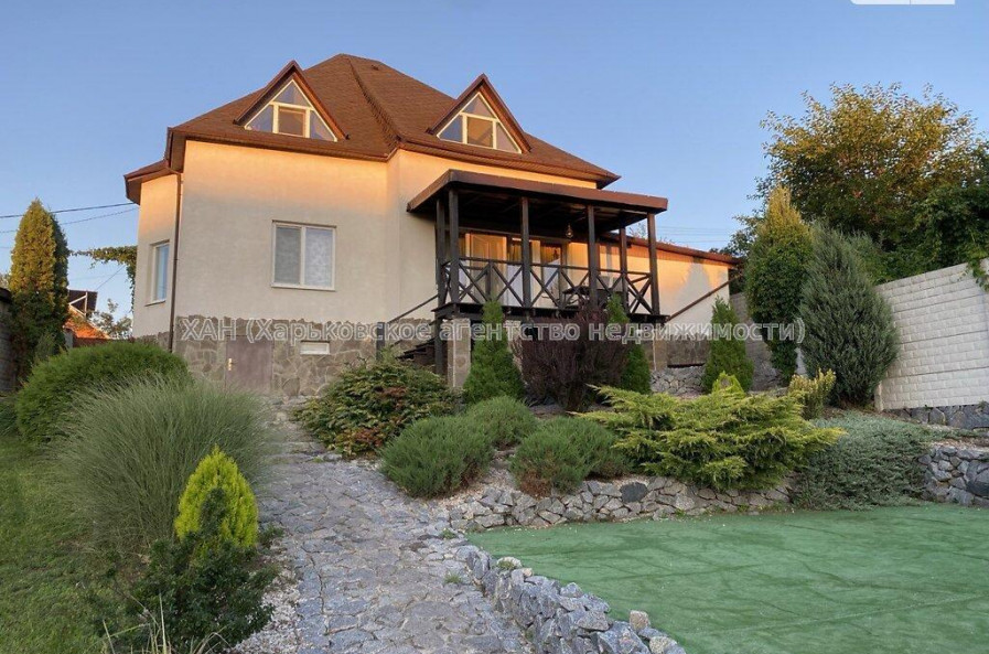 Продам будинок, Таранушенко ул. , 195 м², 7.70 соток, евроремонт 