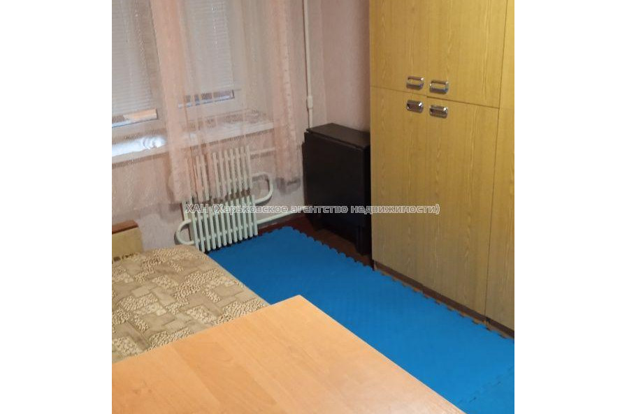Продам квартиру, 2 кім., 53 м², косметический ремонт 