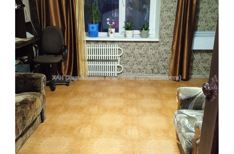 Продам квартиру, 2 кім., 53 м², косметический ремонт 