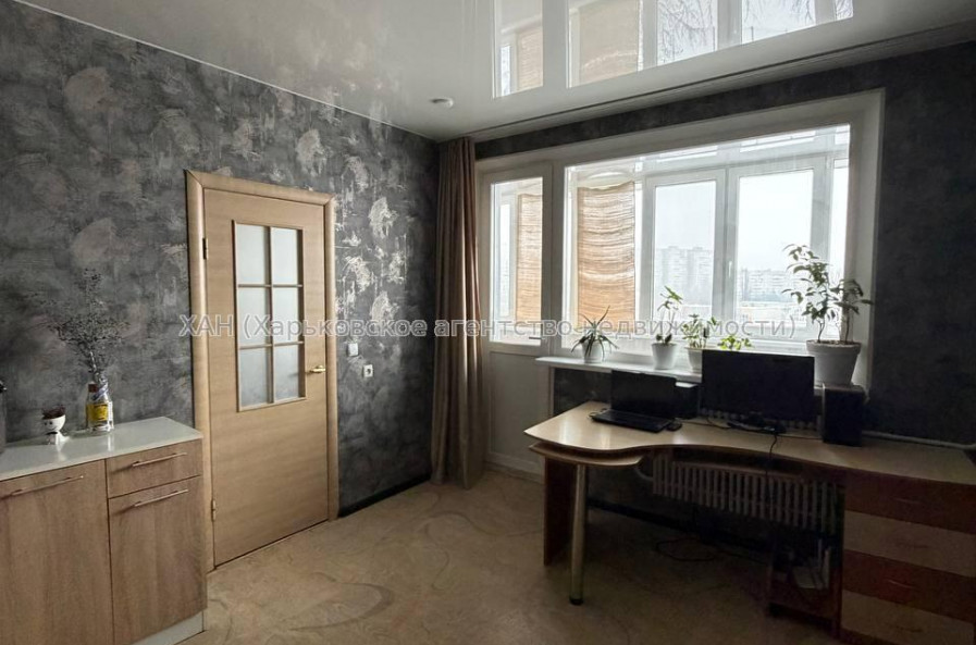 Продам квартиру, Метростроителей ул. , 34 , 1  ком., 38 м², косметический ремонт 