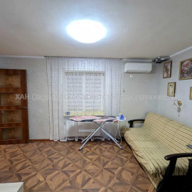 Продам квартиру, Кацарская ул. , 2 кім., 38.40 м², косметический ремонт
