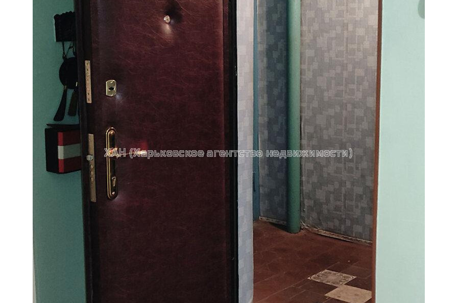 Продам квартиру, 12 Апреля ул. , 2  ком., 50 м², косметический ремонт 