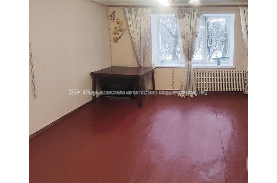 Продам квартиру, 12 Апреля ул. , 2  ком., 50 м², косметический ремонт 