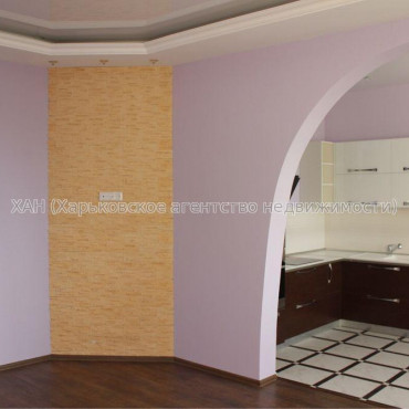 Продам квартиру, Молочная ул. , 3  ком., 80 м², капитальный ремонт 