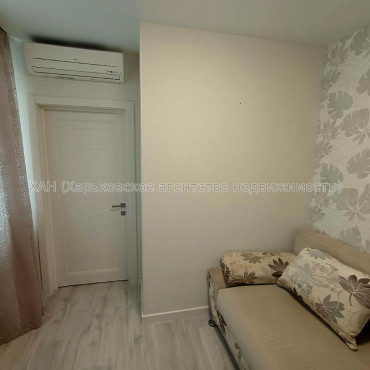 Продам квартиру, Молочная ул. , 1 кім., 50 м², авторский дизайн 