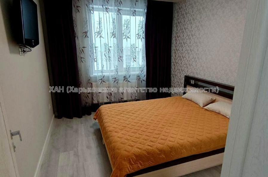 Продам квартиру, Молочная ул. , 1 кім., 50 м², авторский дизайн 