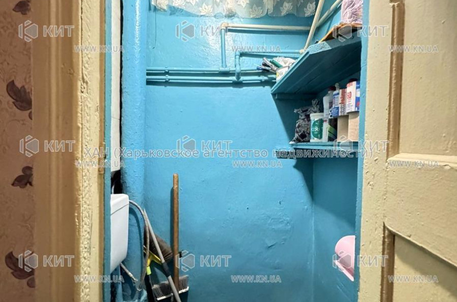 Продам квартиру, Хотомлянская ул. , 1 кім., 29 м², советский ремонт 