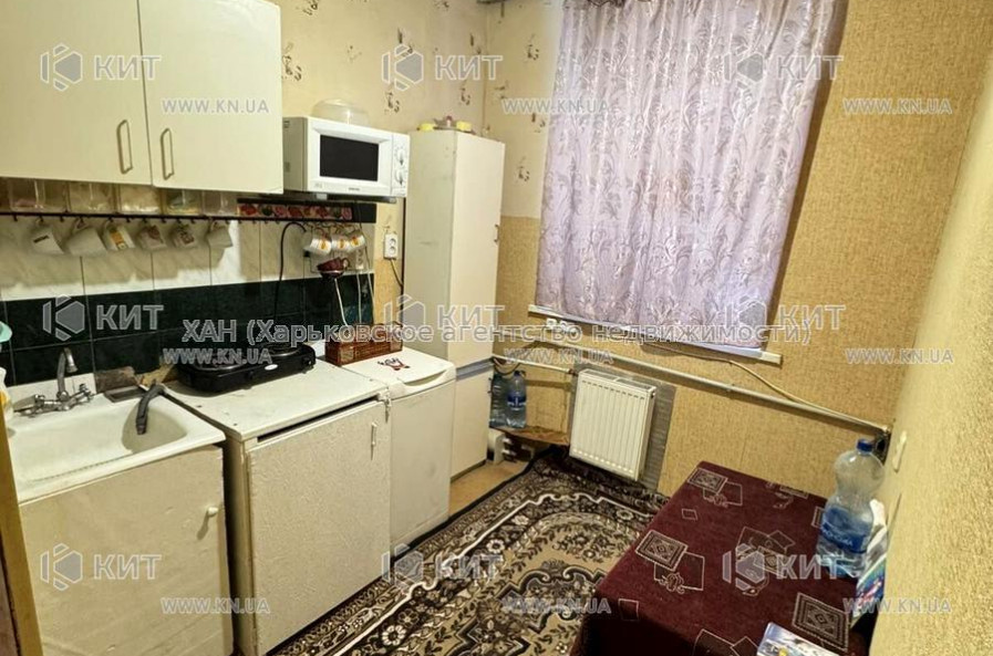 Продам квартиру, Хотомлянская ул. , 1 кім., 29 м², советский ремонт 