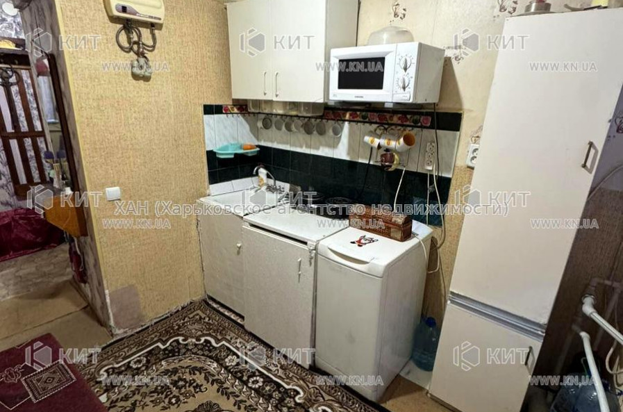 Продам квартиру, Хотомлянская ул. , 1 кім., 29 м², советский ремонт 