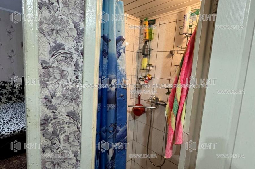 Продам квартиру, Хотомлянская ул. , 1 кім., 29 м², советский ремонт 