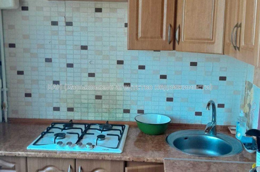 Продам квартиру, Героев Харькова просп. , 1 кім., 35 м², косметический ремонт 