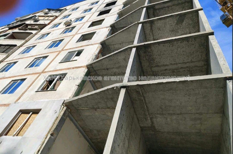 Продам квартиру, Метростроителей ул. , 3 кім., 65 м², без отделочных работ 