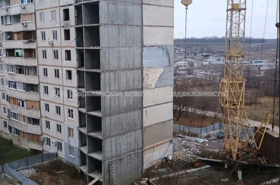 Продам квартиру, Метростроителей ул. , 3 кім., 65 м², без отделочных работ 