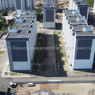 Продам квартиру, Полтавский Шлях ул. , 1  ком., 43.29 м², без внутренних работ 