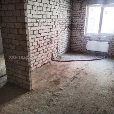 Продам квартиру, Шевченковский пер. , 1  ком., 36.60 м², без внутренних работ 