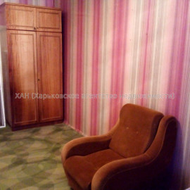 Продам квартиру, Золочевская ул. , 2  ком., 46 м², капитальный ремонт