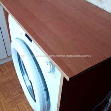 Продам квартиру, Золочевская ул. , 2  ком., 46 м², капитальный ремонт 