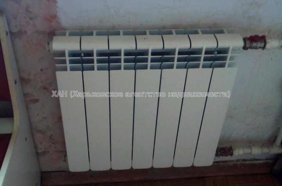 Продам квартиру, Золочевская ул. , 2  ком., 46 м², капитальный ремонт 