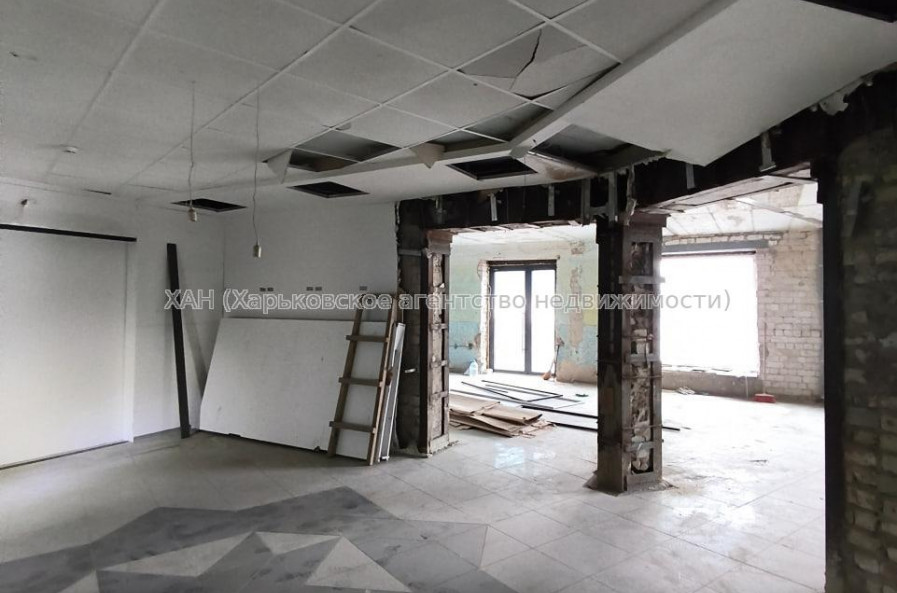 Здам нежитлову нерухомість, помещение свободного назначения , 155 м², без ремонта 