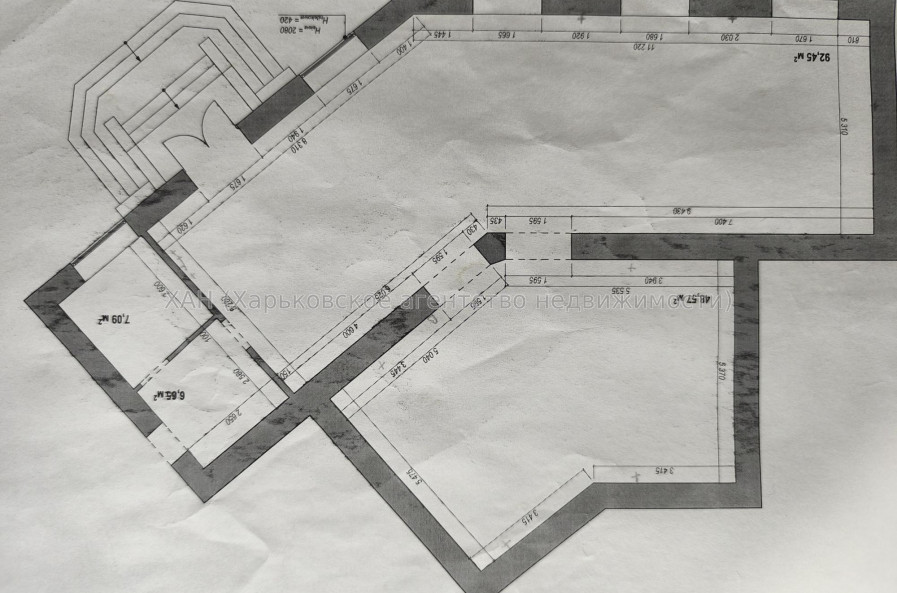 Здам нежитлову нерухомість, помещение свободного назначения , 155 м², без ремонта 