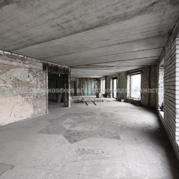 Здам нежитлову нерухомість, помещение свободного назначения , 155 м², без ремонта 