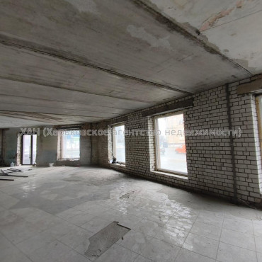 Здам нежитлову нерухомість, помещение свободного назначения , 155 м², без ремонта 