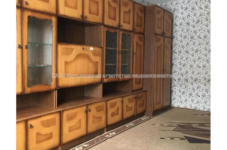 Продам квартиру, Владислава Зубенко ул. , 1  ком., 18 м², косметический ремонт 