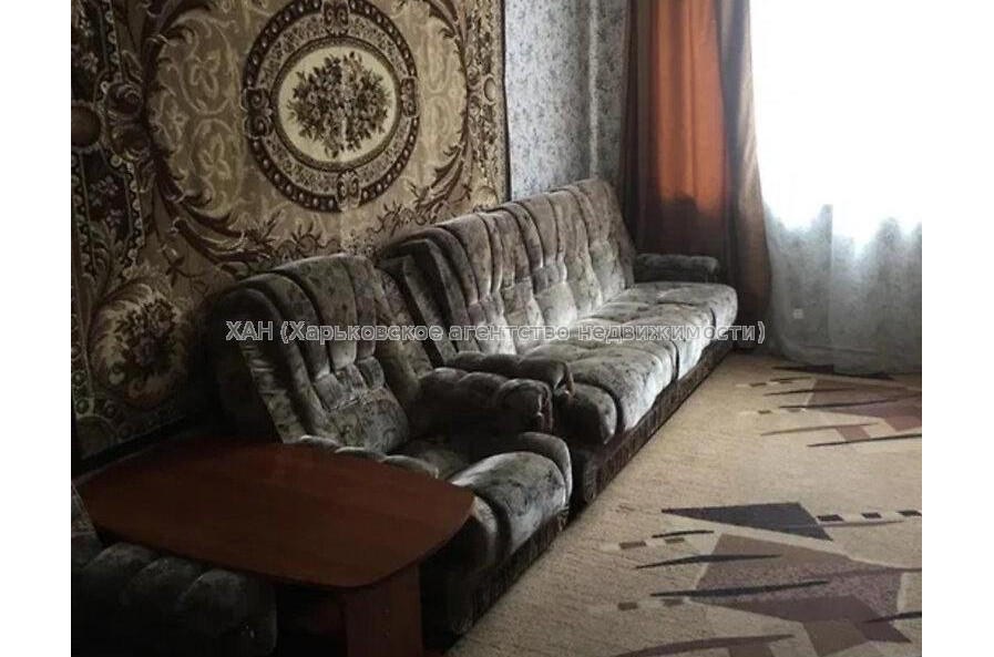 Продам квартиру, Владислава Зубенко ул. , 1  ком., 18 м², косметический ремонт 