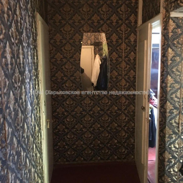 Продам квартиру, Владислава Зубенко ул. , 1 кім., 18 м², косметический ремонт 