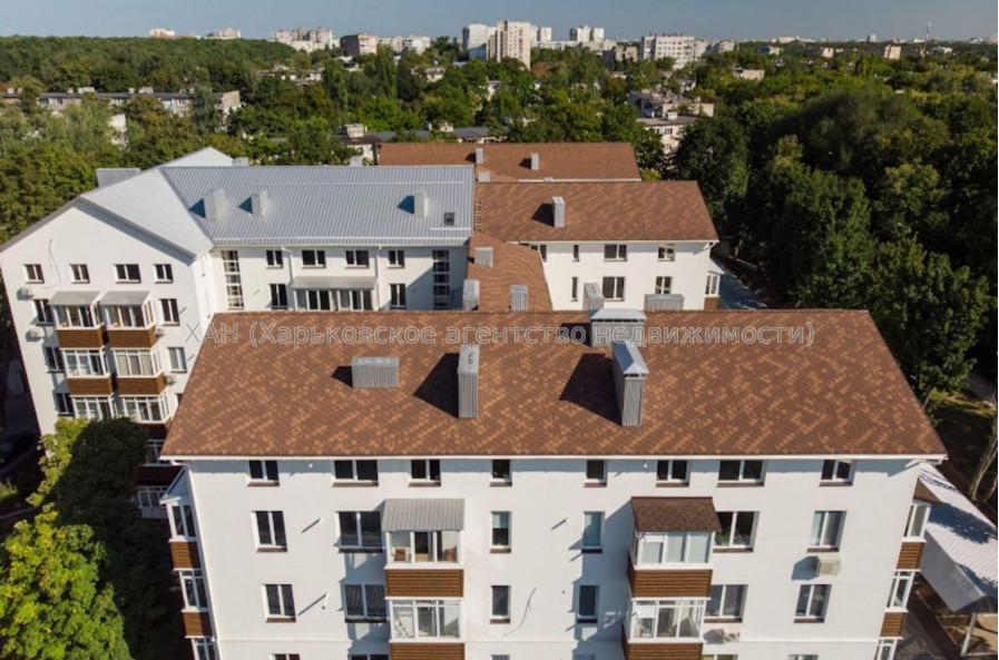 Продам квартиру, Деревянко ул. , 1 кім., 33 м², без отделочных работ 