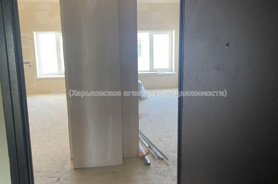 Продам квартиру, Деревянко ул. , 1  ком., 33 м², без отделочных работ 