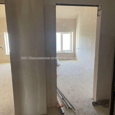 Продам квартиру, Деревянко ул. , 1  ком., 33 м², без отделочных работ 