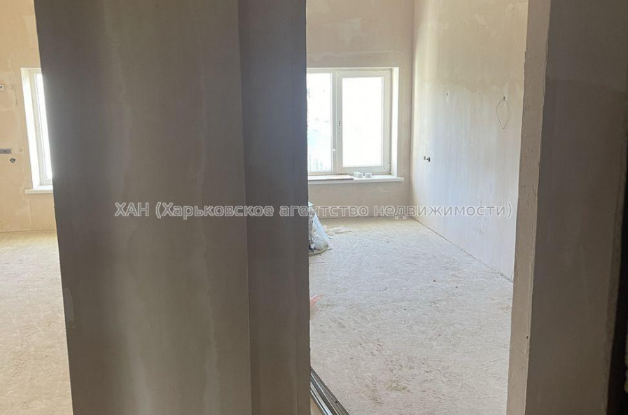 Продам квартиру, Деревянко ул. , 1  ком., 33 м², без отделочных работ 