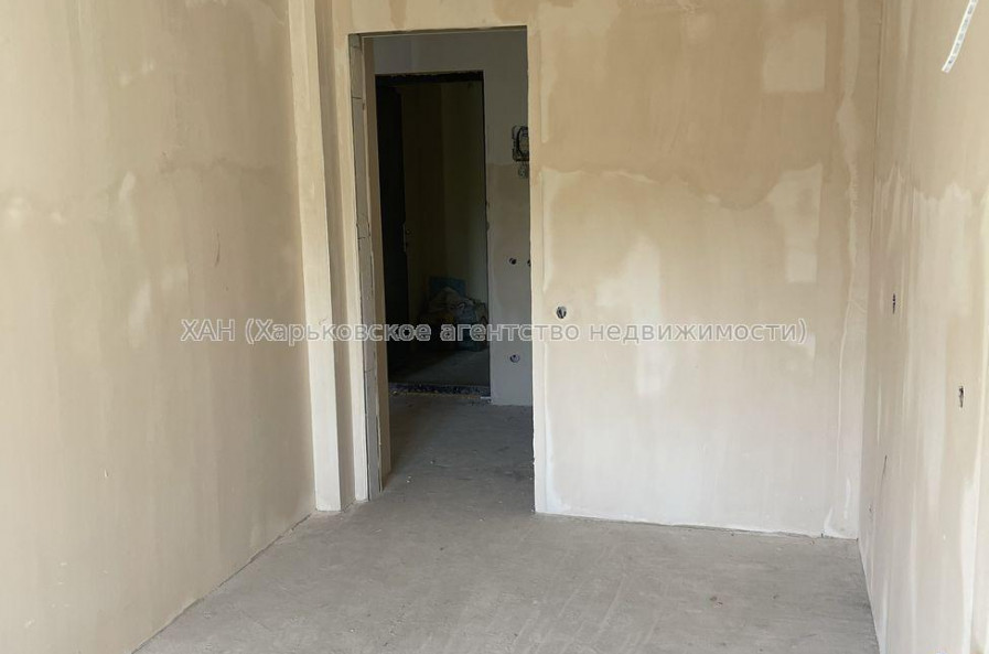 Продам квартиру, Деревянко ул. , 1  ком., 33 м², без отделочных работ 