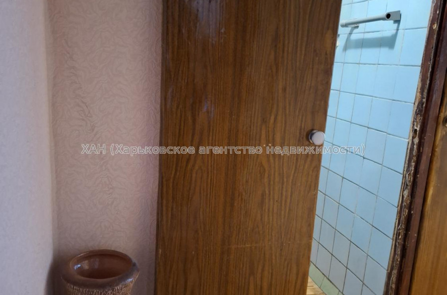 Продам квартиру, Гвардейцев Широнинцев ул. , 2  ком., 46 м², без ремонта 