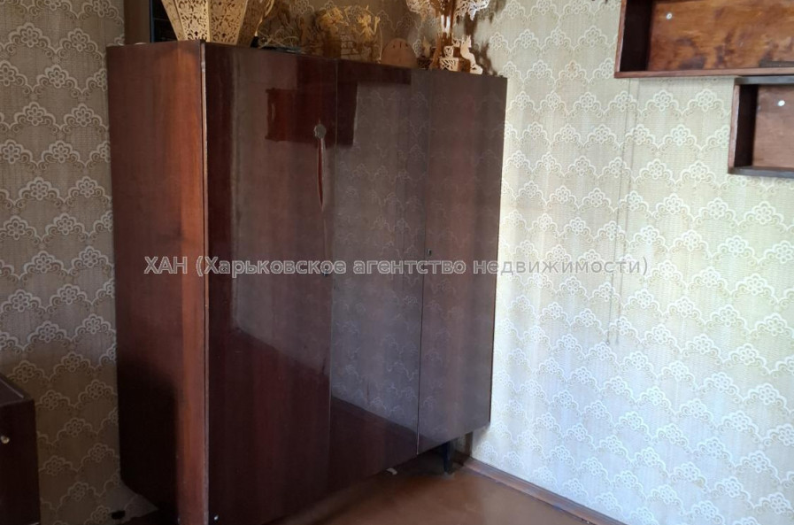 Продам квартиру, Гвардейцев Широнинцев ул. , 2  ком., 46 м², без ремонта 