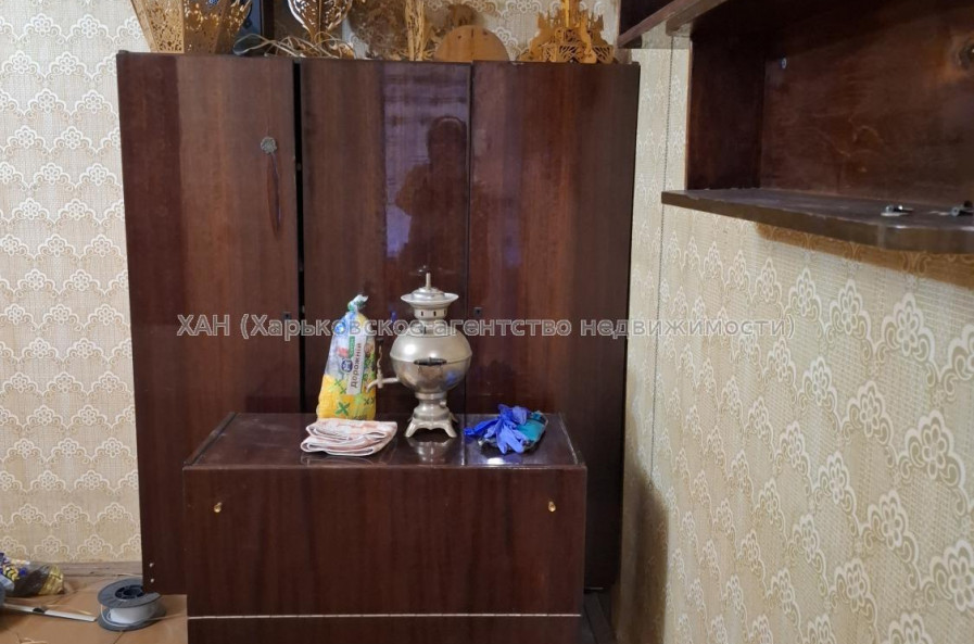 Продам квартиру, Гвардейцев Широнинцев ул. , 2  ком., 46 м², советский ремонт 