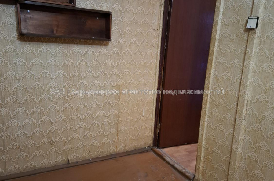 Продам квартиру, Гвардейцев Широнинцев ул. , 2  ком., 46 м², советский ремонт 