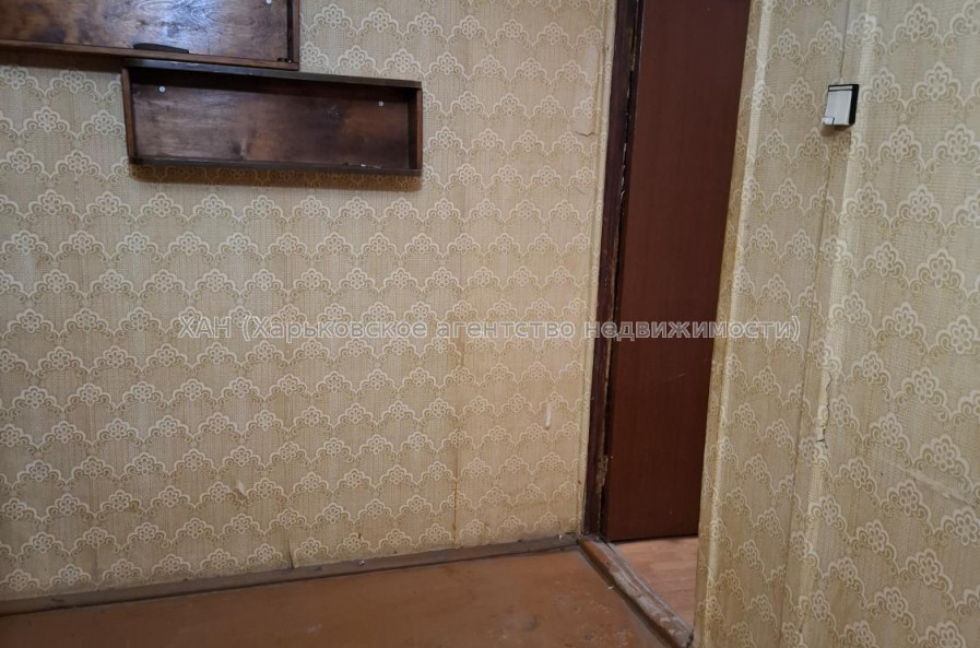 Продам квартиру, Гвардейцев Широнинцев ул. , 2  ком., 46 м², советский ремонт 