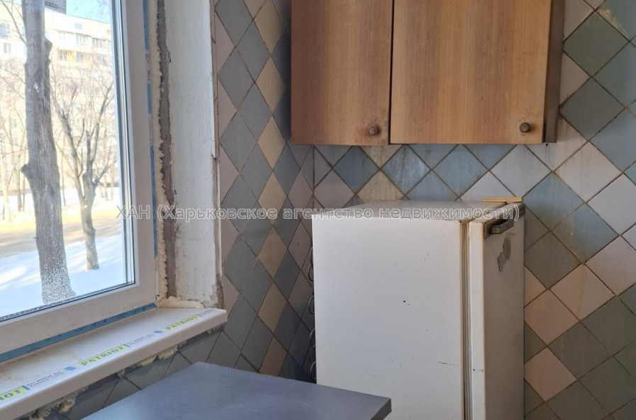 Продам квартиру, Гвардейцев Широнинцев ул. , 2  ком., 46 м², советский ремонт 