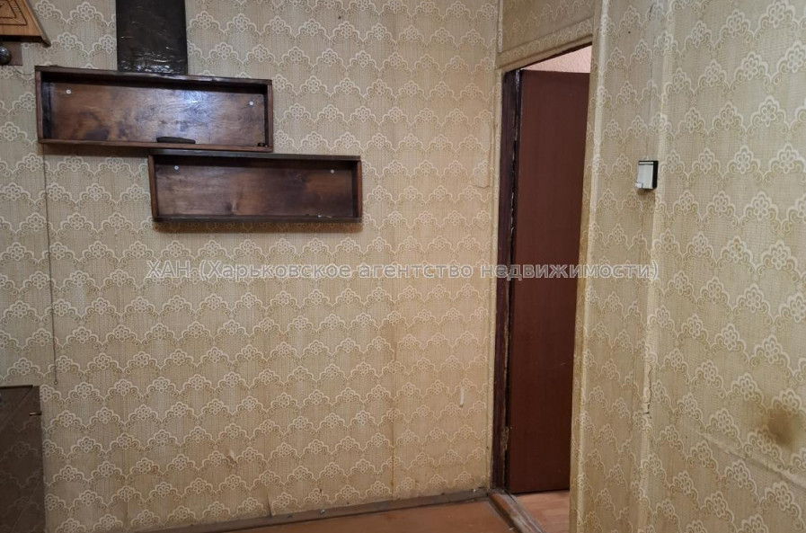 Продам квартиру, Гвардейцев Широнинцев ул. , 2  ком., 46 м², советский ремонт 